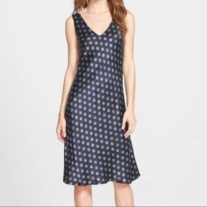 Amour Vert Darcy sleeveless silk dress